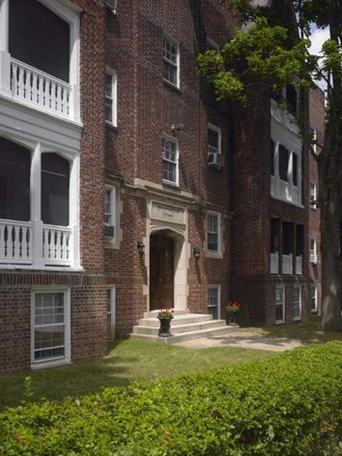 Exterior of Edgehill Court apartment building in Bala Cynwyd, PA.